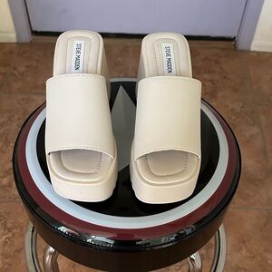 Steve Madden Women's Pepe Cream Mules